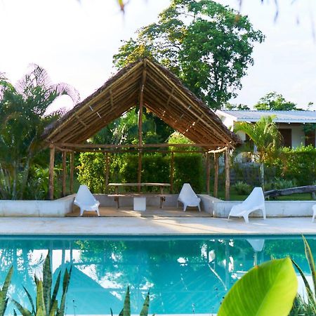 Angelfish Cove Villas Port Vila Exterior photo