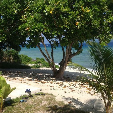 Angelfish Cove Villas Port Vila Exterior photo