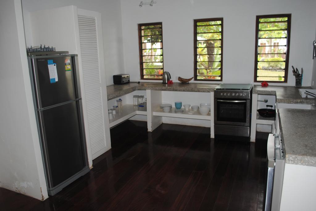 Angelfish Cove Villas Port Vila Room photo
