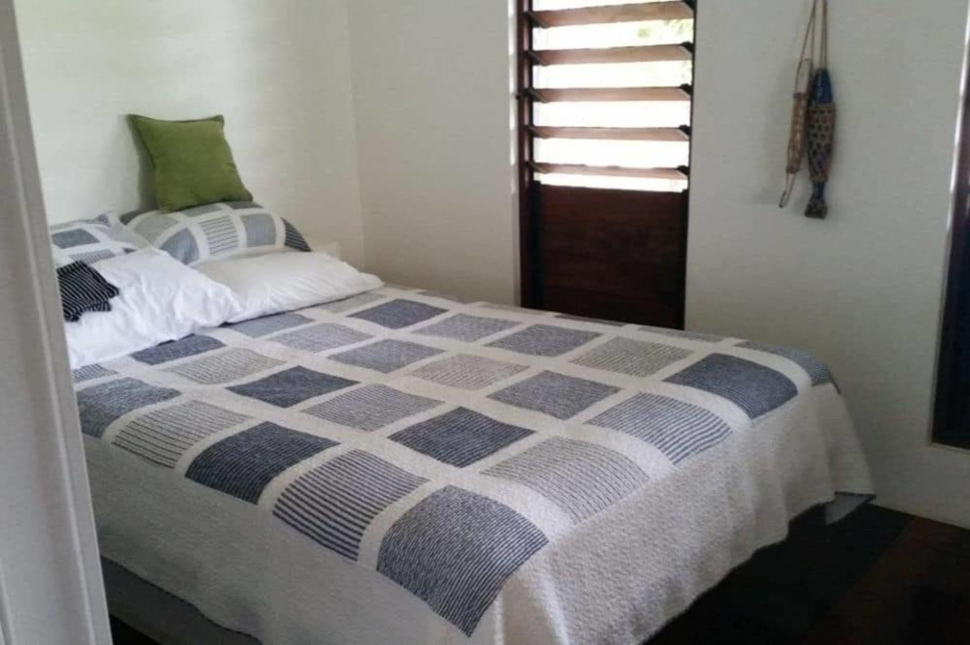 Angelfish Cove Villas Port Vila Exterior photo