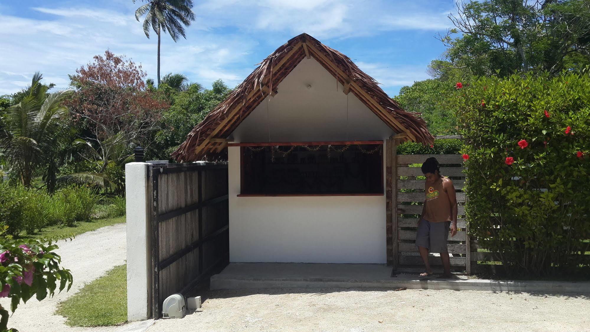 Angelfish Cove Villas Port Vila Exterior photo